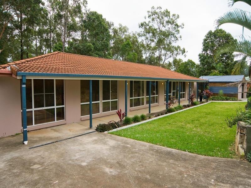 4 Harrison Court, Camira QLD 4300