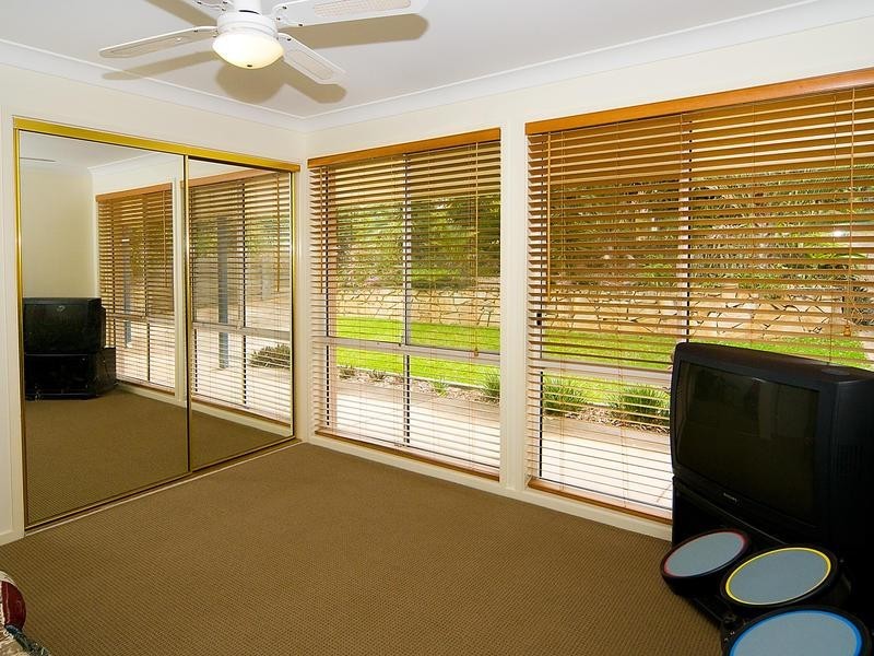 4 Harrison Court, Camira QLD 4300