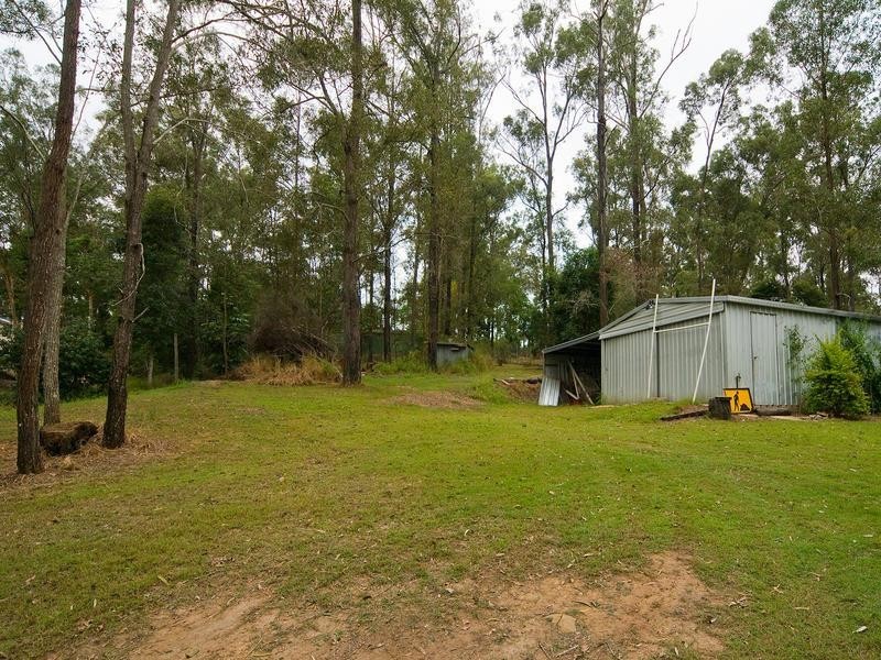4 Harrison Court, Camira QLD 4300