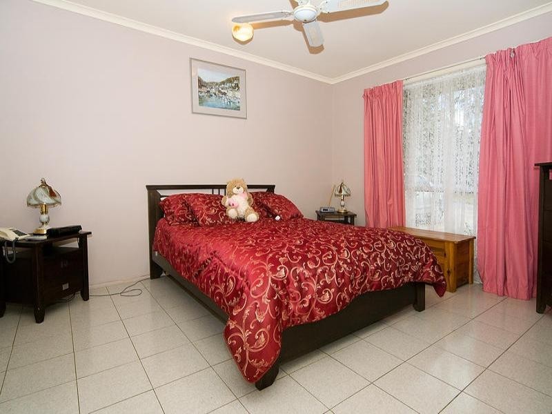 17 Katandra Crescent, Bellbird Park QLD 4300