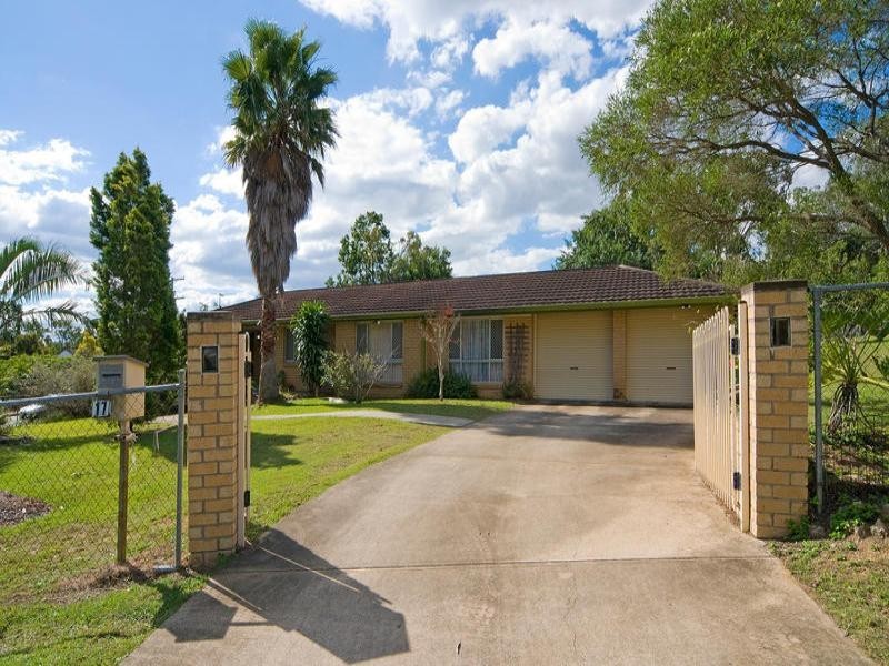 17 Katandra Crescent, Bellbird Park QLD 4300