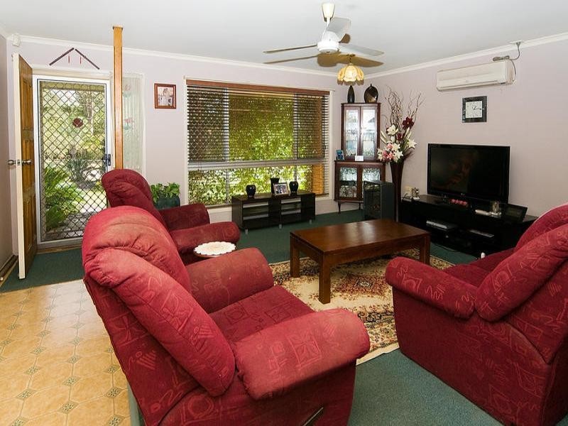 17 Katandra Crescent, Bellbird Park QLD 4300