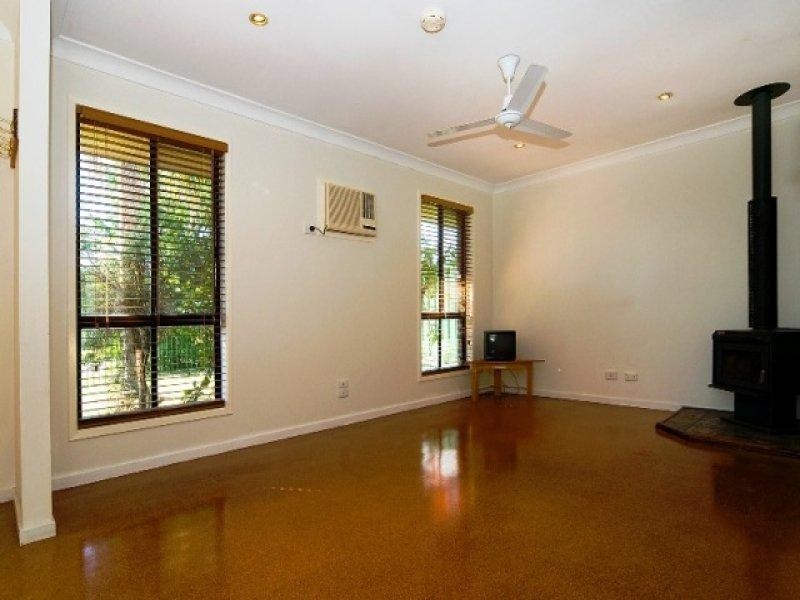 60 Kennedy Drive, Redbank Plains QLD 4301