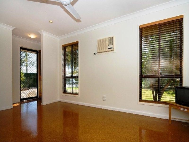 60 Kennedy Drive, Redbank Plains QLD 4301