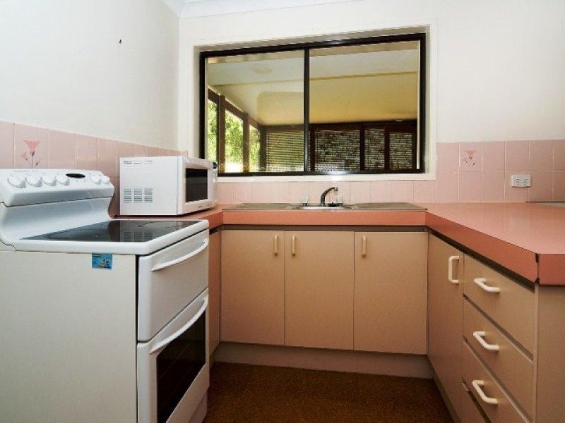 60 Kennedy Drive, Redbank Plains QLD 4301