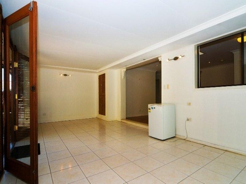 60 Kennedy Drive, Redbank Plains QLD 4301