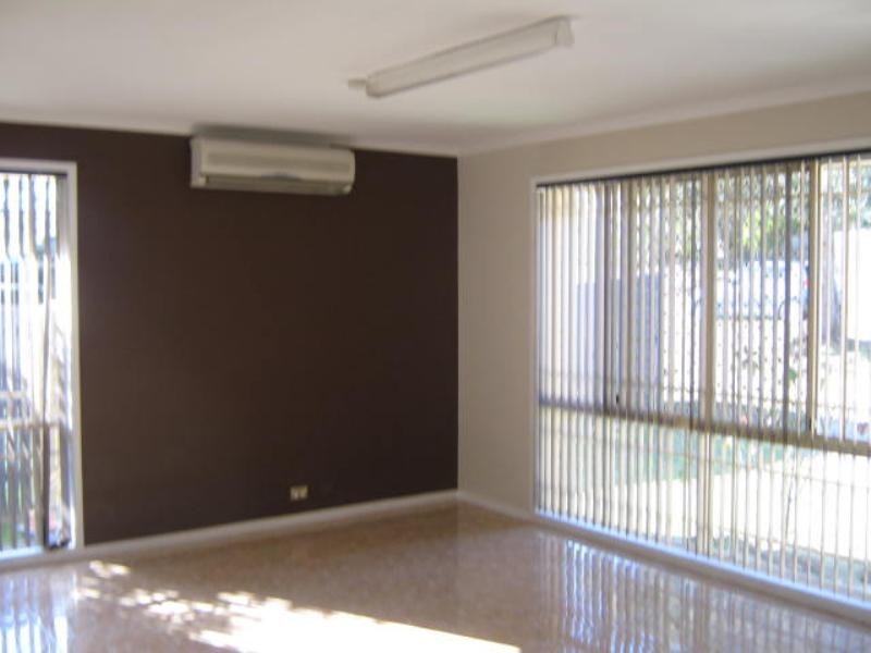 4 Jenkins Court, Goodna QLD 4300