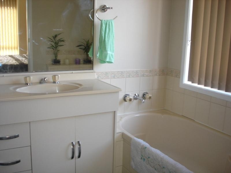 4 Jenkins Court, Goodna QLD 4300