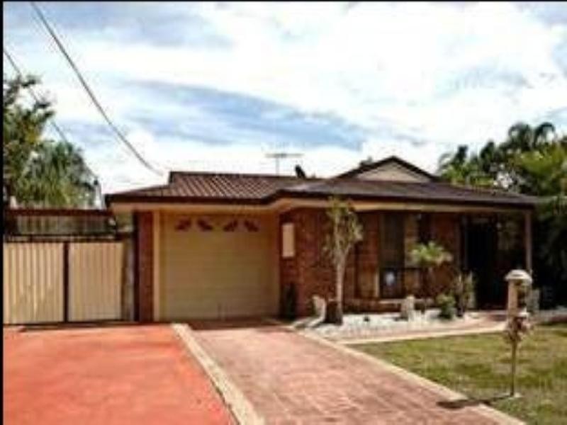 2 Brolga Court, Bundamba QLD 4304