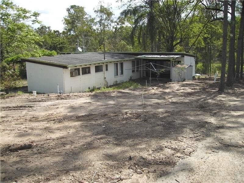 341 Jones Road, Bellbird Park QLD 4300