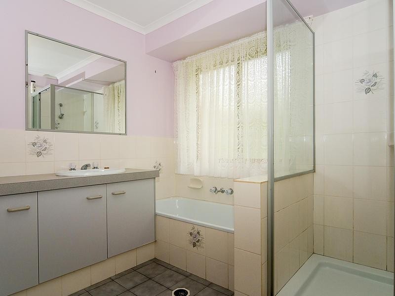 109 Cameron Street, Redbank Plains QLD 4301