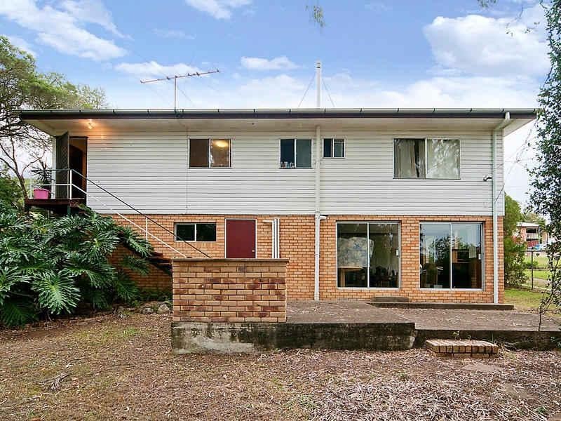 15 Frawley Drive, Redbank Plains QLD 4301