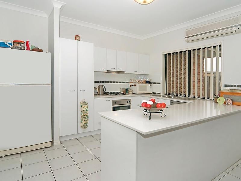 2 Carney Circuit, Redbank Plains QLD 4301