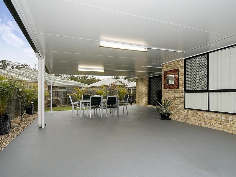 15 Deborah Drive, Collingwood Park QLD 4301