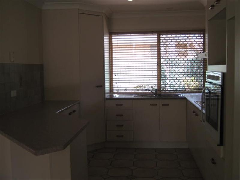 21 Falvey Crescent, Goodna QLD 4300