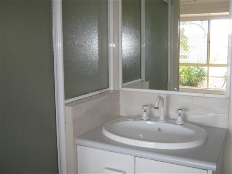 21 Falvey Crescent, Goodna QLD 4300