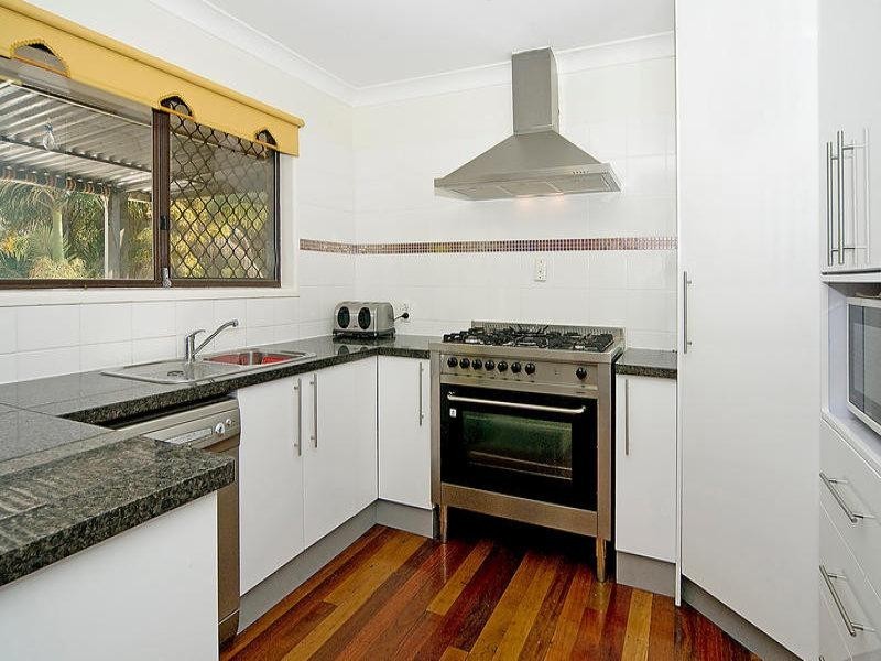 111 Fiona Street, Bellbird Park QLD 4300