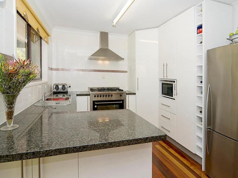 111 Fiona Street, Bellbird Park QLD 4300