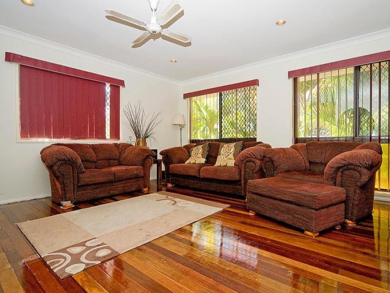 111 Fiona Street, Bellbird Park QLD 4300