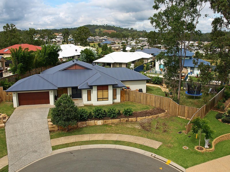 4 Whitty Court, Augustine Heights QLD 4300