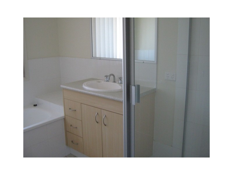 33 Elkhorn Street, Bellbird Park QLD 4300