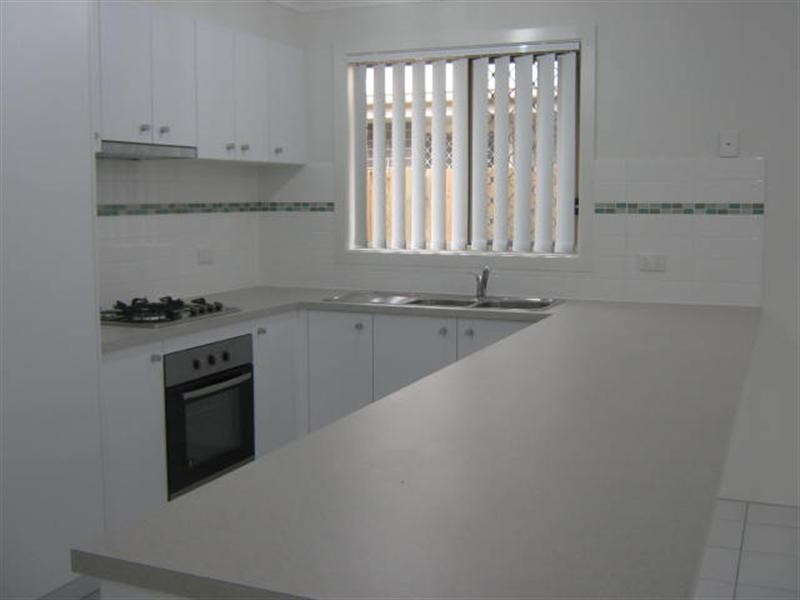 10 Pleasant Drive, Redbank Plains QLD 4301