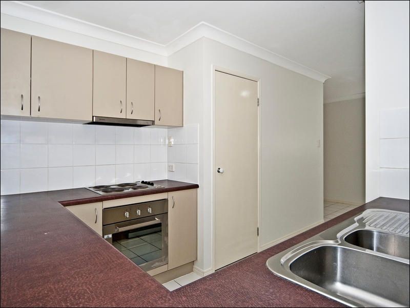 32 Barnes Court, Redbank QLD 4301