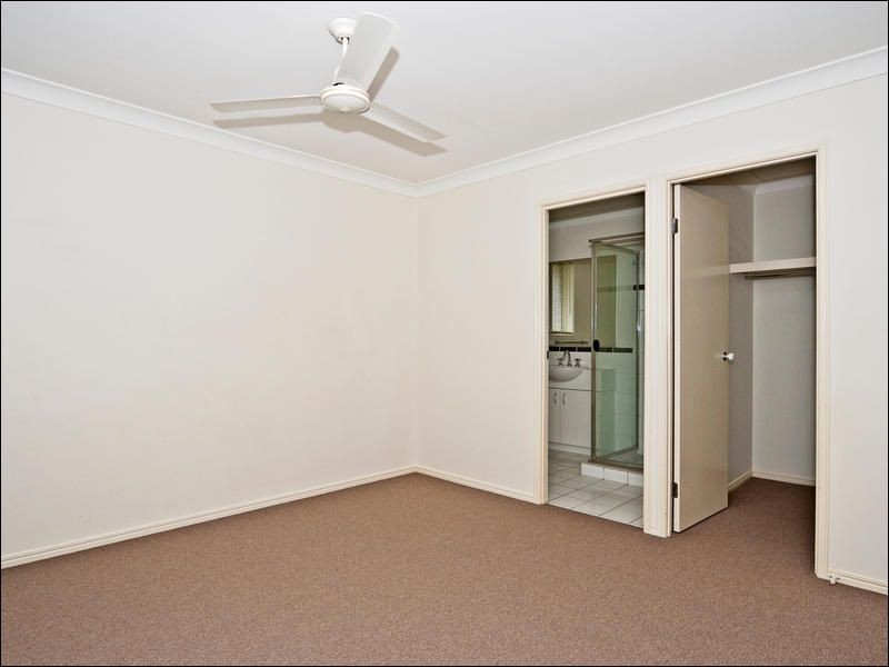 32 Barnes Court, Redbank QLD 4301