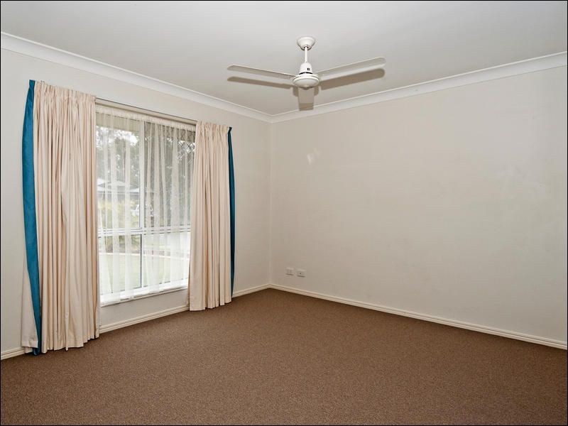 32 Barnes Court, Redbank QLD 4301