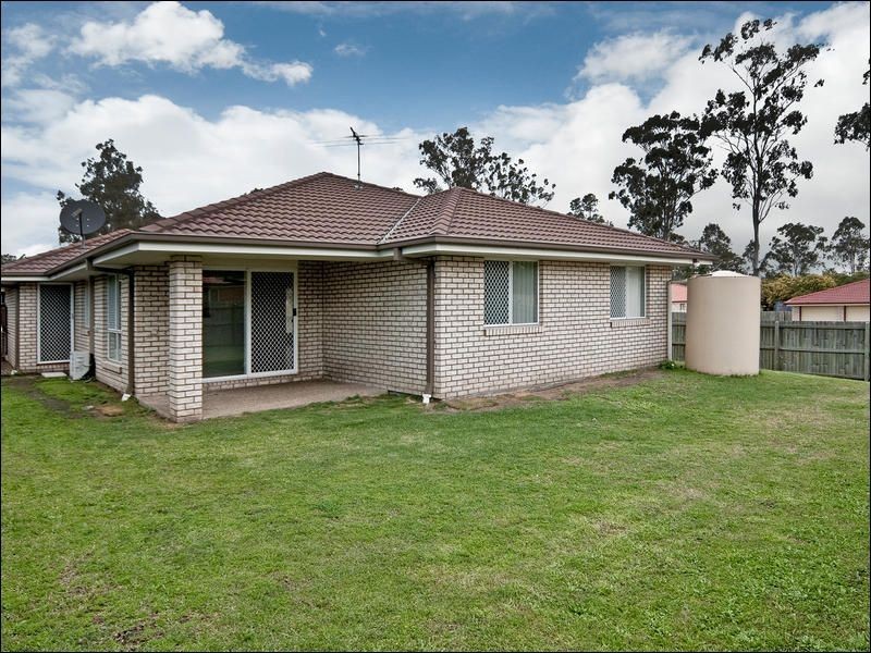 32 Barnes Court, Redbank QLD 4301