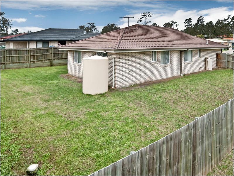 32 Barnes Court, Redbank QLD 4301