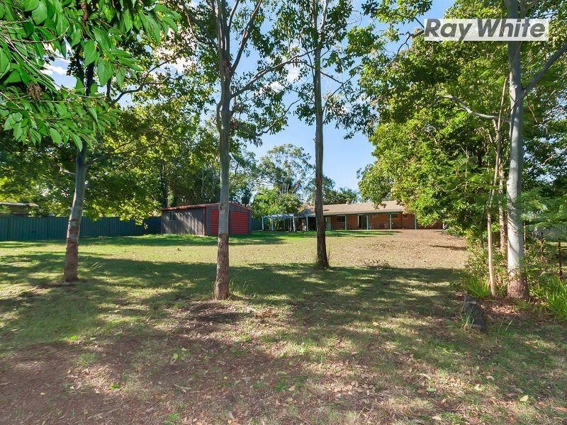 121 Cedar Road, Redbank Plains QLD 4301