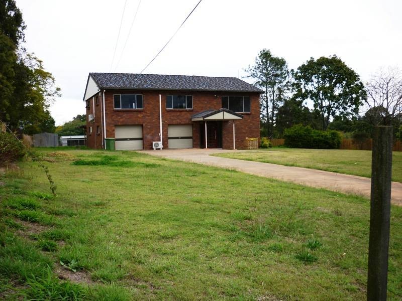 113 CEDAR Road, Redbank Plains QLD 4301