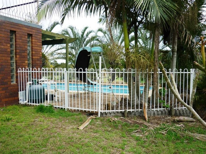 113 CEDAR Road, Redbank Plains QLD 4301