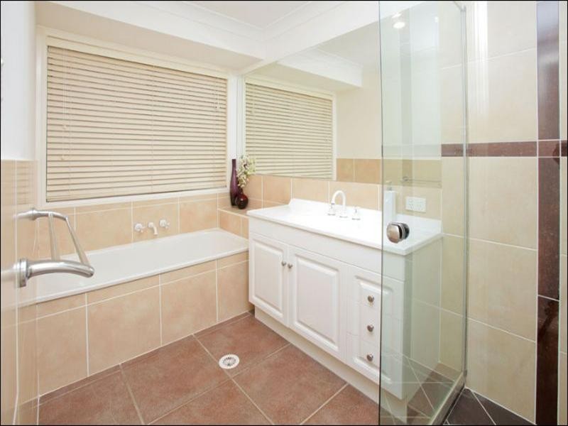 12 Liberty Crescent, Springfield Lakes QLD 4300