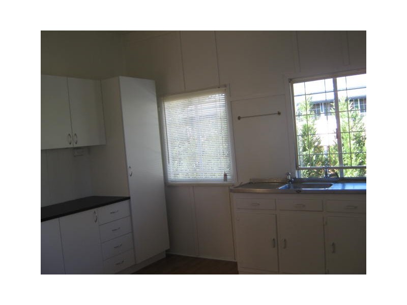 41 Stafford Street, Booval QLD 4304