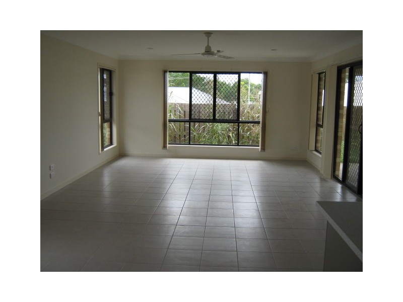 9 Patsy Drive, Redbank Plains QLD 4301