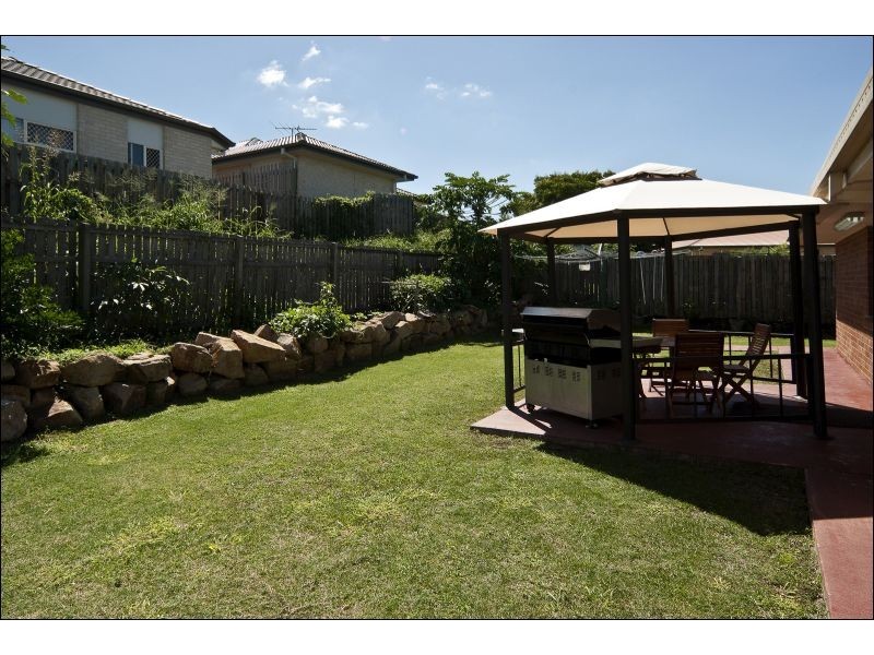 102 Highbury Drive, Redbank Plains QLD 4301