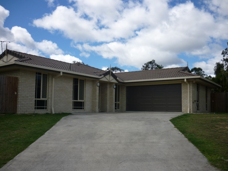 7 Whipbird Street, Bellbird Park QLD 4300