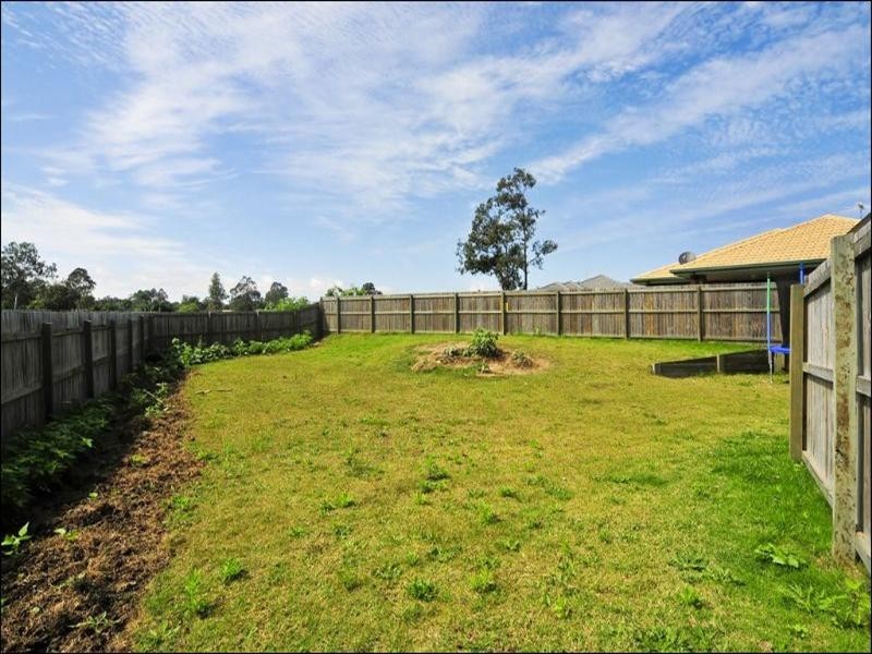 9 Locke Place, Goodna QLD 4300