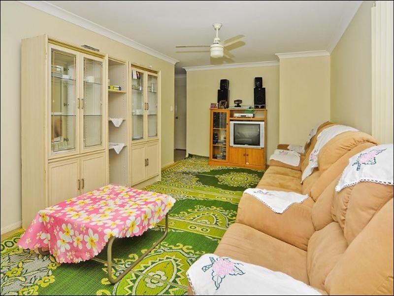 9 Locke Place, Goodna QLD 4300