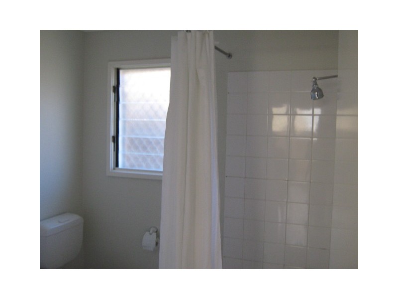 6/242 Redbank Plains Road, Bellbird Park QLD 4300