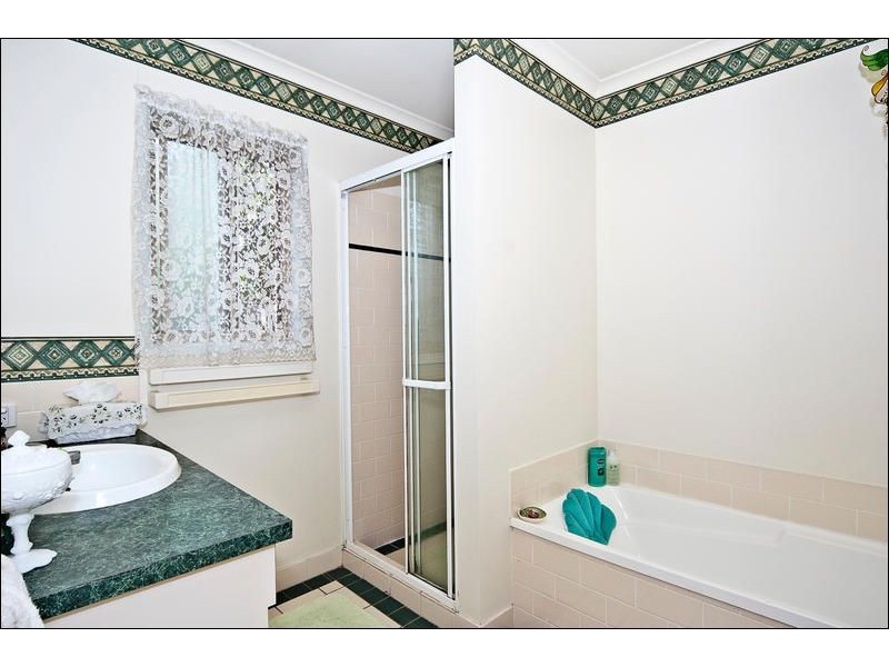 9/3 Rosegum Place, Redbank Plains QLD 4301