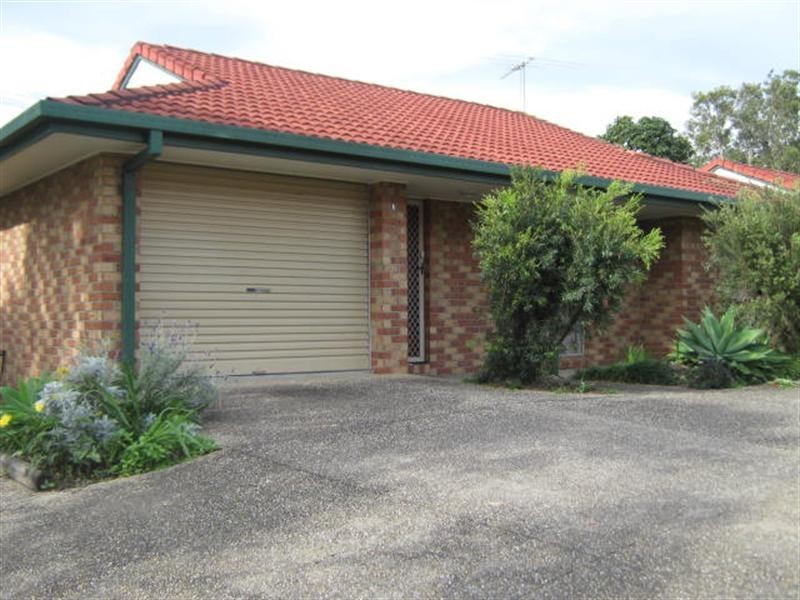 1/2 Rosegum Place, Redbank Plains QLD 4301