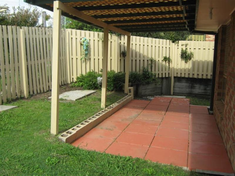 1/2 Rosegum Place, Redbank Plains QLD 4301