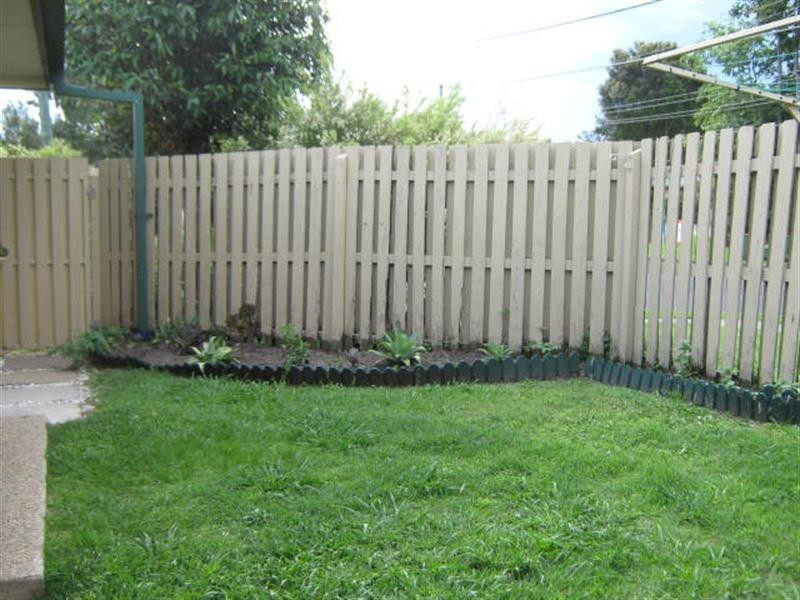 1/2 Rosegum Place, Redbank Plains QLD 4301