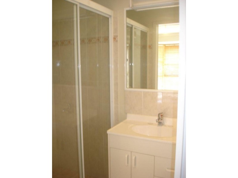 11 Tudor Street, Camira QLD 4300