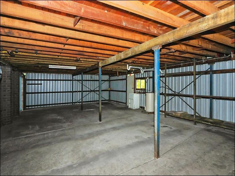 6 Halletts Road, Redbank Plains QLD 4301