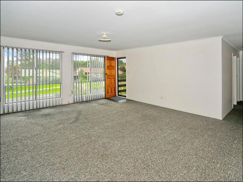 6 Halletts Road, Redbank Plains QLD 4301