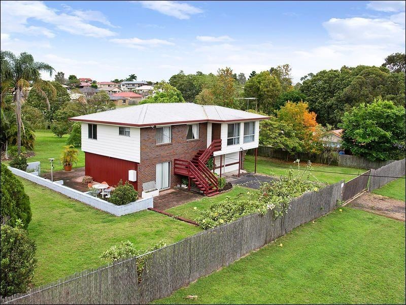 6 Halletts Road, Redbank Plains QLD 4301